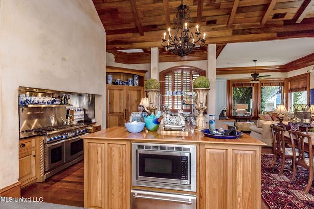 9783 Pointe Aux Chenes Road, Ocean Springs, MS 39564