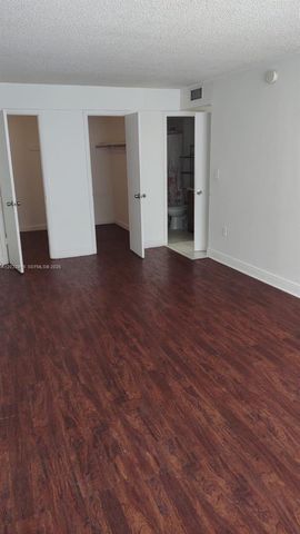 496 NW 165th St Rd D109, Miami, FL 33169