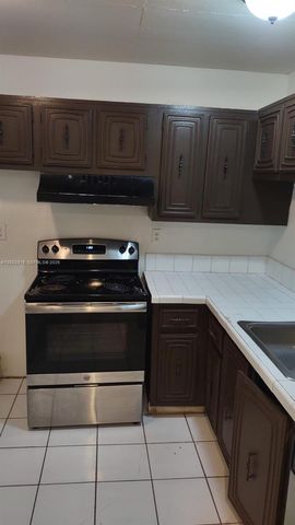 496 NW 165th St Rd D109, Miami, FL 33169