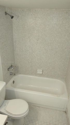 496 NW 165th St Rd D109, Miami, FL 33169