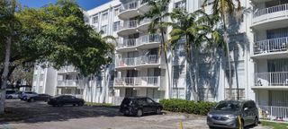 496 NW 165th St Rd D109, Miami, FL 33169