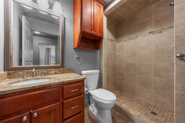 139 E Seley, Axtell, TX 76624