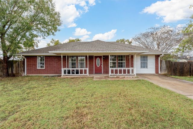 139 E Seley, Axtell, TX 76624