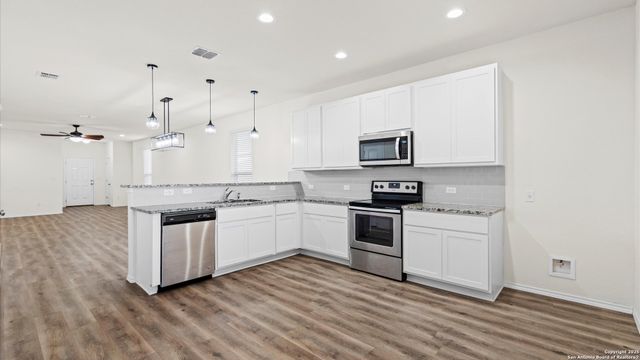 131 Laurel Grace, New Braunfels, TX 78130