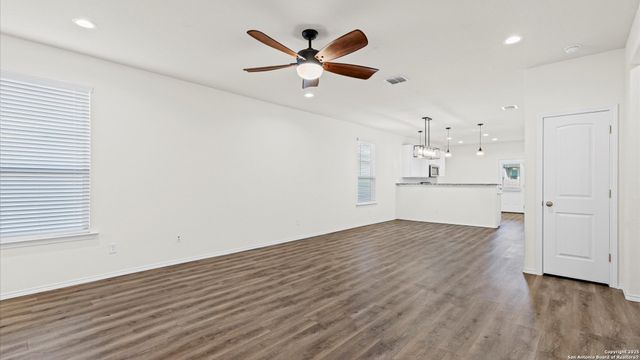 131 Laurel Grace, New Braunfels, TX 78130