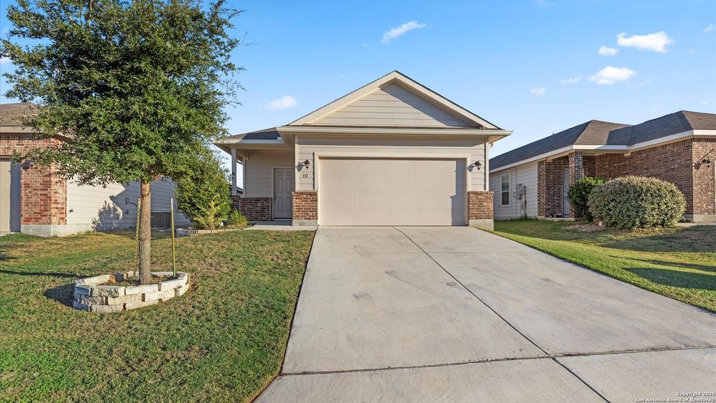 131 Laurel Grace, New Braunfels, TX 78130