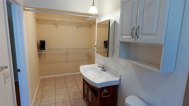 6223 Avery Island Ave, Austin, TX 78727