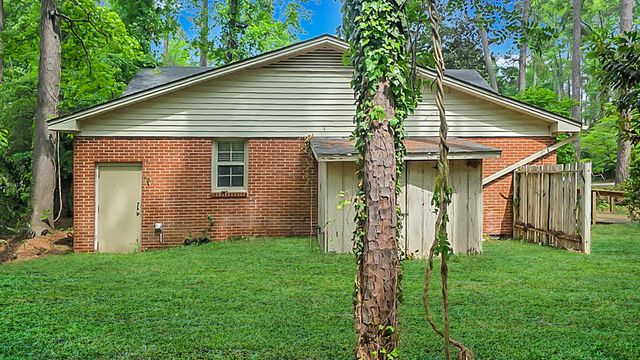 819 Hillcrest Drive, Thomson, GA 30824