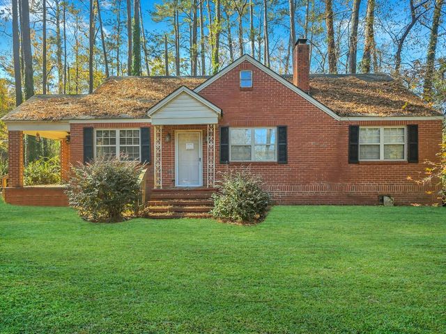 819 Hillcrest Drive, Thomson, GA 30824