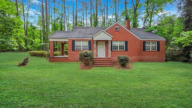819 Hillcrest Drive, Thomson, GA 30824