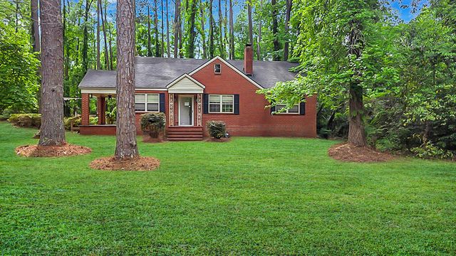 819 Hillcrest Drive, Thomson, GA 30824