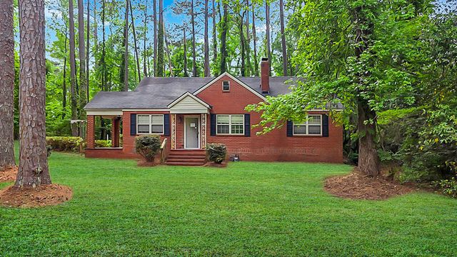 819 Hillcrest Drive, Thomson, GA 30824
