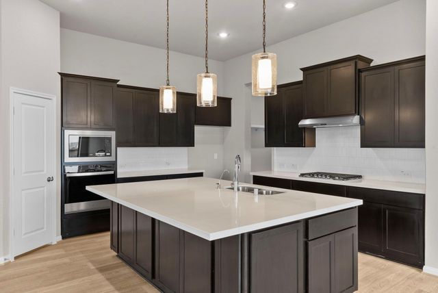 1468 Florecer Lane, Magnolia, TX 77354