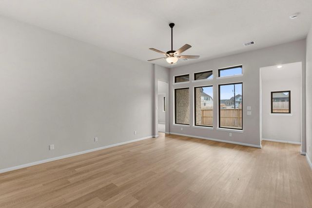 1468 Florecer Lane, Magnolia, TX 77354