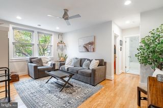 4004 BEECHER ST NW #201, Washington, DC 20007