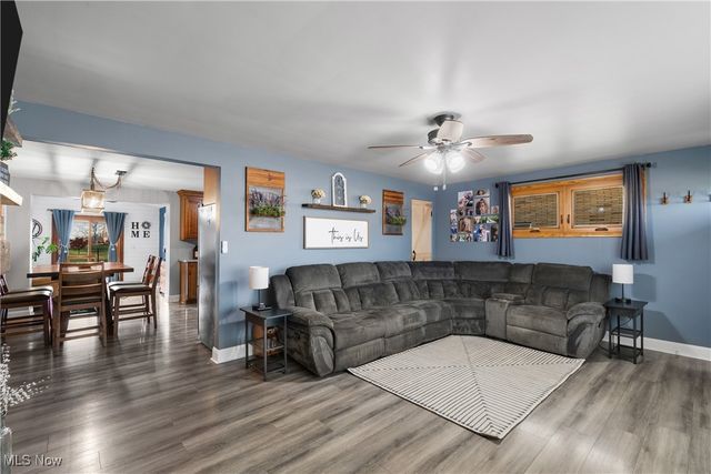 2608 Helen Place NW, Canton, OH 44708