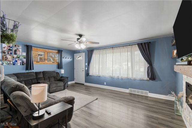 2608 Helen Place NW, Canton, OH 44708