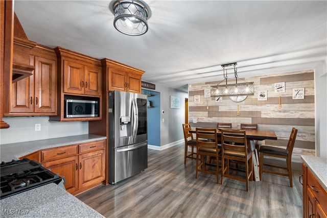 2608 Helen Place NW, Canton, OH 44708