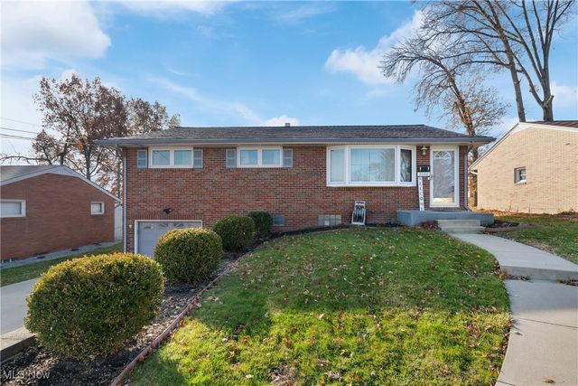 2608 Helen Place NW, Canton, OH 44708