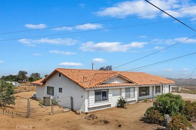 20061 Lounsberry, Perris, CA 92570