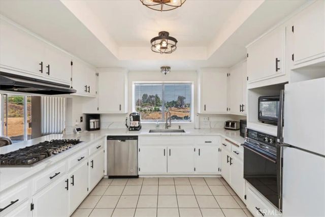 20061 Lounsberry, Perris, CA 92570