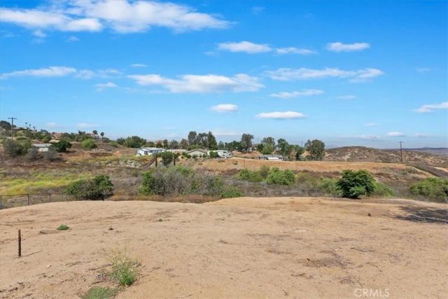 20061 Lounsberry, Perris, CA 92570