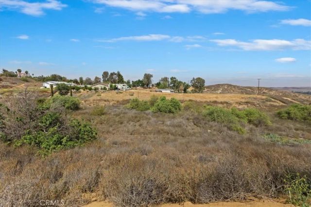 20061 Lounsberry, Perris, CA 92570