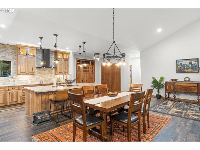 39100 Se TUMALA MOUNTAIN Rd, Estacada, OR 97023