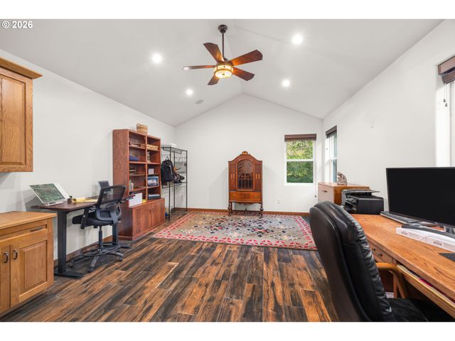 39100 Se TUMALA MOUNTAIN Rd, Estacada, OR 97023