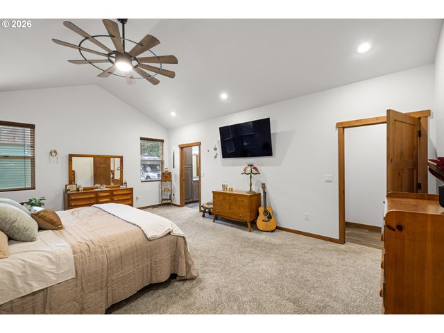 39100 Se TUMALA MOUNTAIN Rd, Estacada, OR 97023