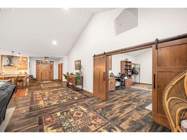 39100 Se TUMALA MOUNTAIN Rd, Estacada, OR 97023