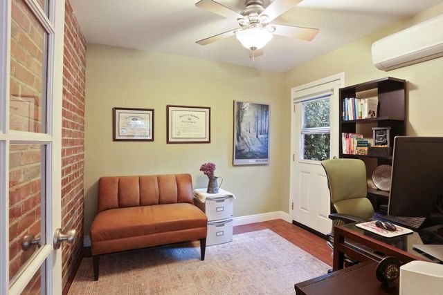 930 Sycamore Ave, Modesto, CA 95350