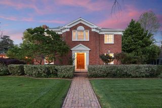 930 Sycamore Ave, Modesto, CA 95350