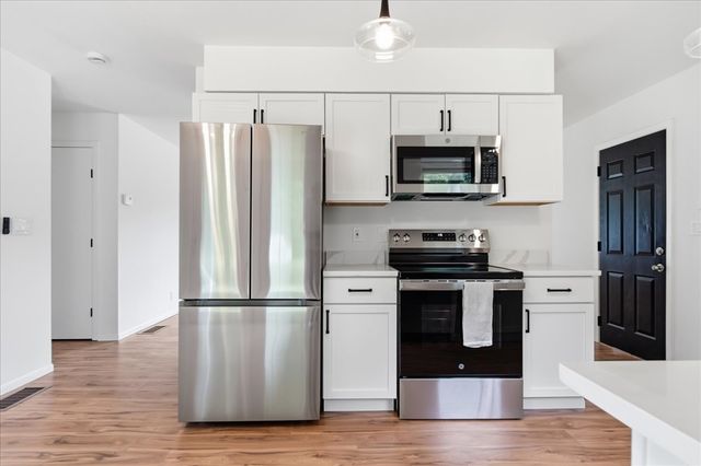 9309 Baldwin Drive, Machesney Park, IL 61115