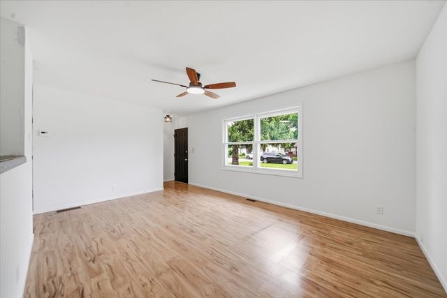 9309 Baldwin Drive, Machesney Park, IL 61115