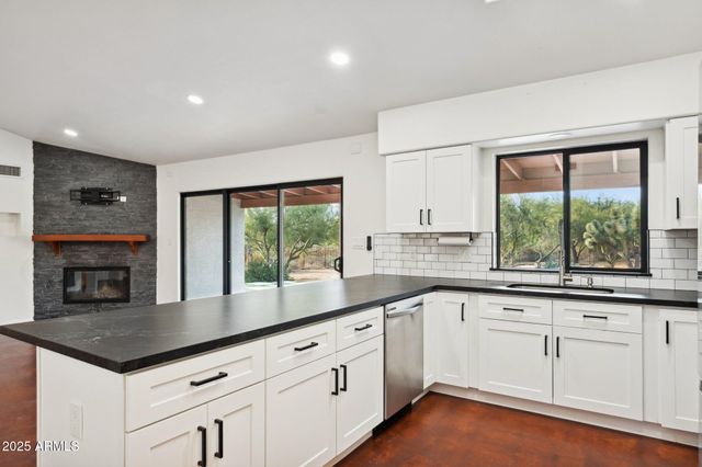 6548 E BARWICK Drive, Cave Creek, AZ 85331