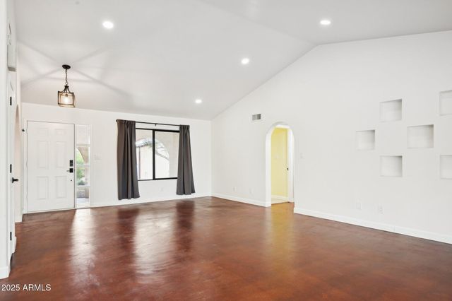 6548 E BARWICK Drive, Cave Creek, AZ 85331