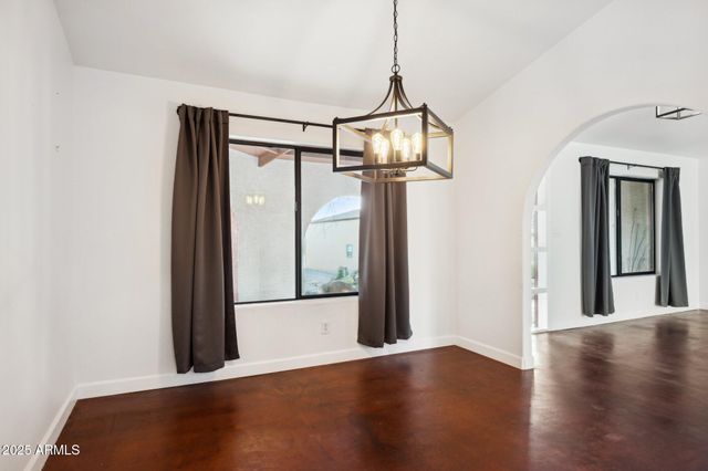 6548 E BARWICK Drive, Cave Creek, AZ 85331