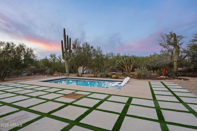 6548 E BARWICK Drive, Cave Creek, AZ 85331