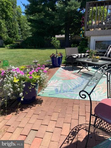 34 LOPATCONG DR, Ewing, NJ 08638