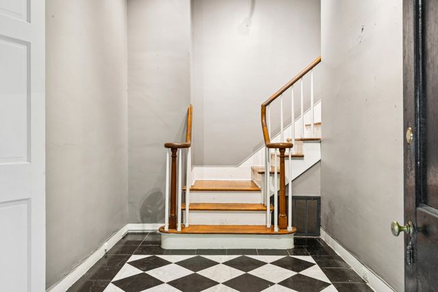 124 Church Street, Charleston, SC 29401