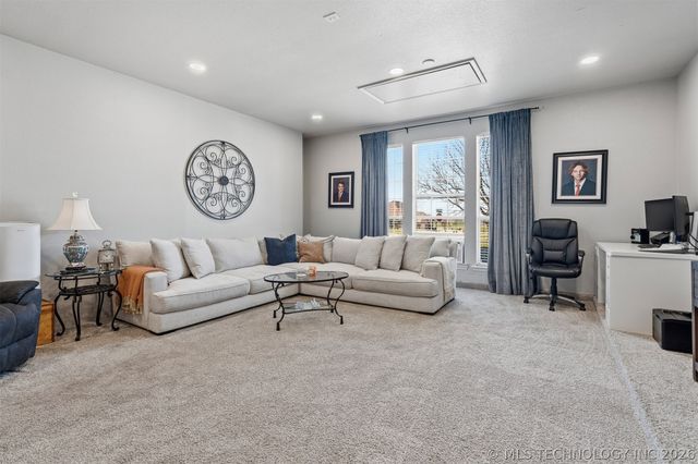 1708 Southern Hills Drive, Ardmore, OK 73401