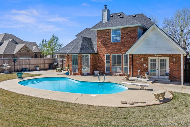 1708 Southern Hills Drive, Ardmore, OK 73401