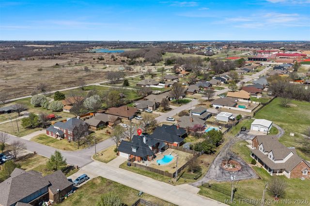 1708 Southern Hills Drive, Ardmore, OK 73401