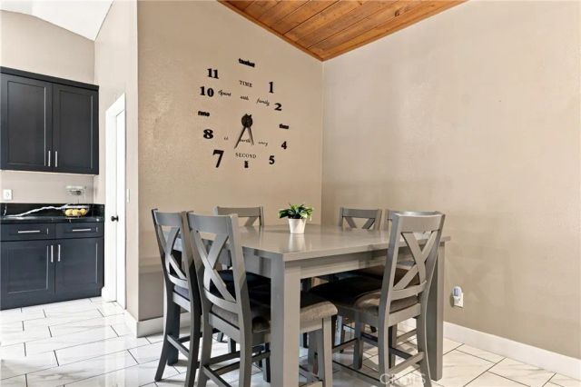 44394 Meadow Grove, Hemet, CA 92544