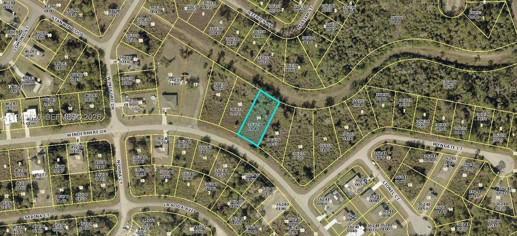 638 Windermere Dr., Lehigh Acres, FL 33972