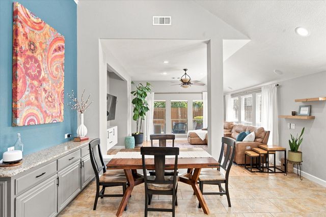 102 Chase Oaks Court, Mansfield, TX 76063