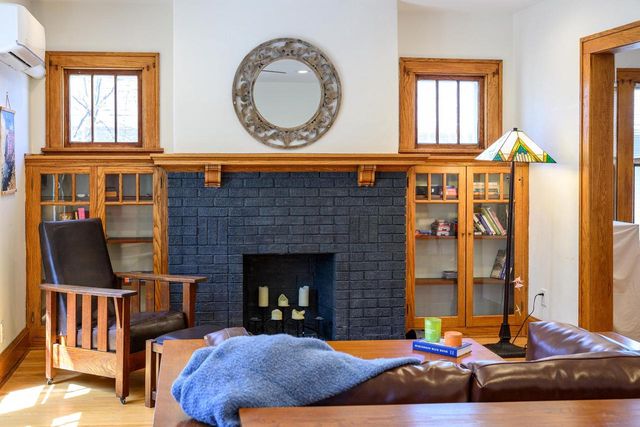 2422 Chamberlain Avenue, Madison, WI 53726