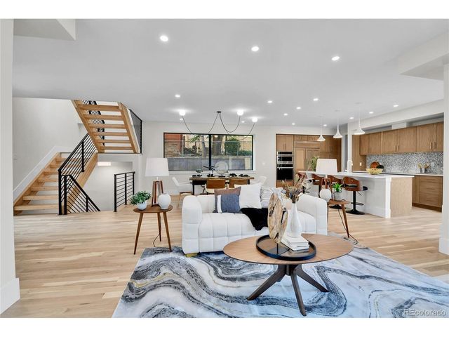 1021 9th St, Boulder, CO 80302