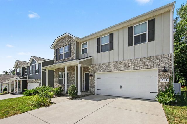 229 Brook Ave, White House, TN 37188